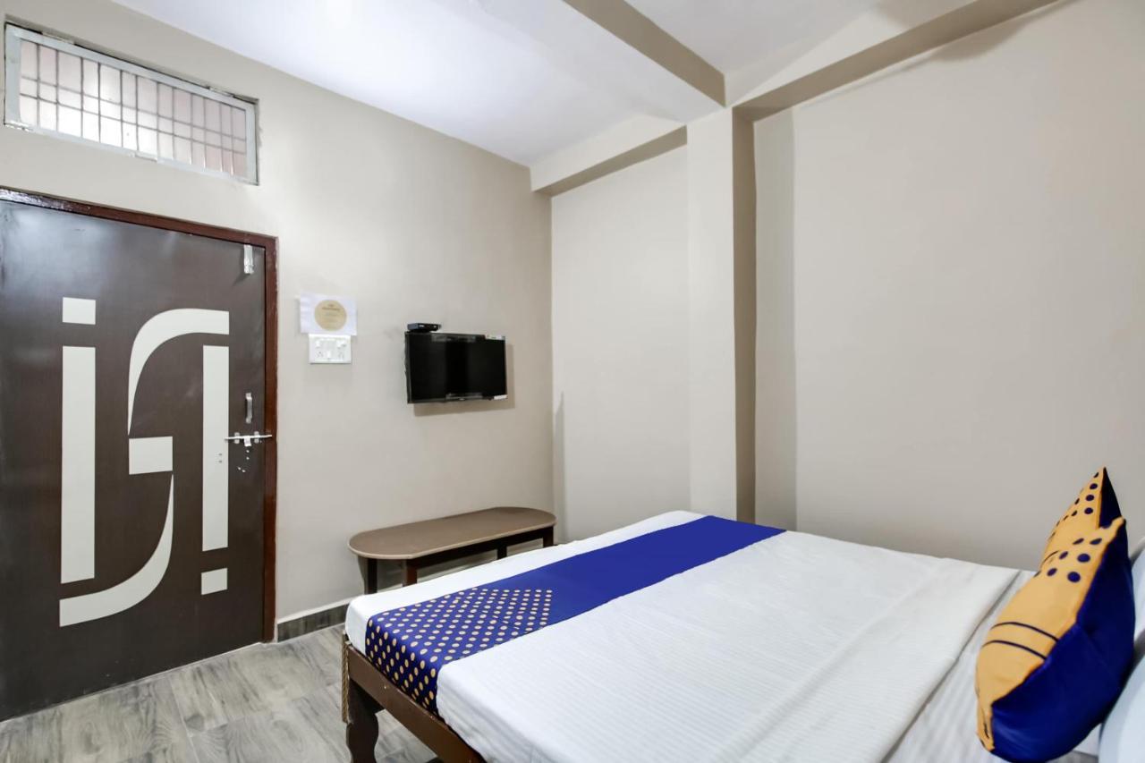 Spot On Hotel Madhur Prem Katni Экстерьер фото